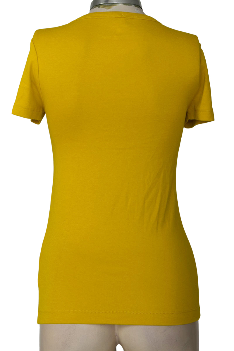 Top / Camiseta color Mostaza - Amazon Essentials