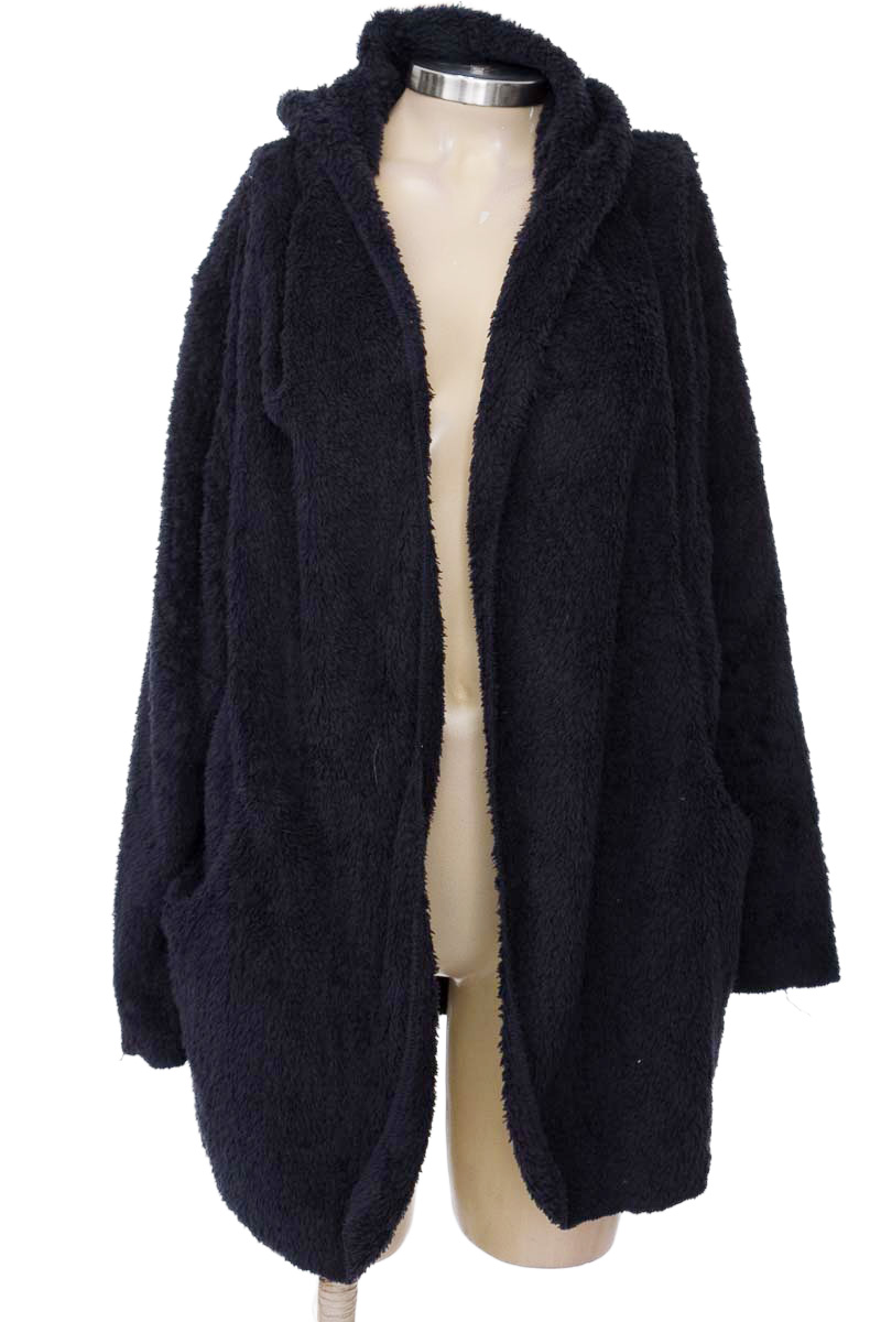 Sweater color Azul - Closeando