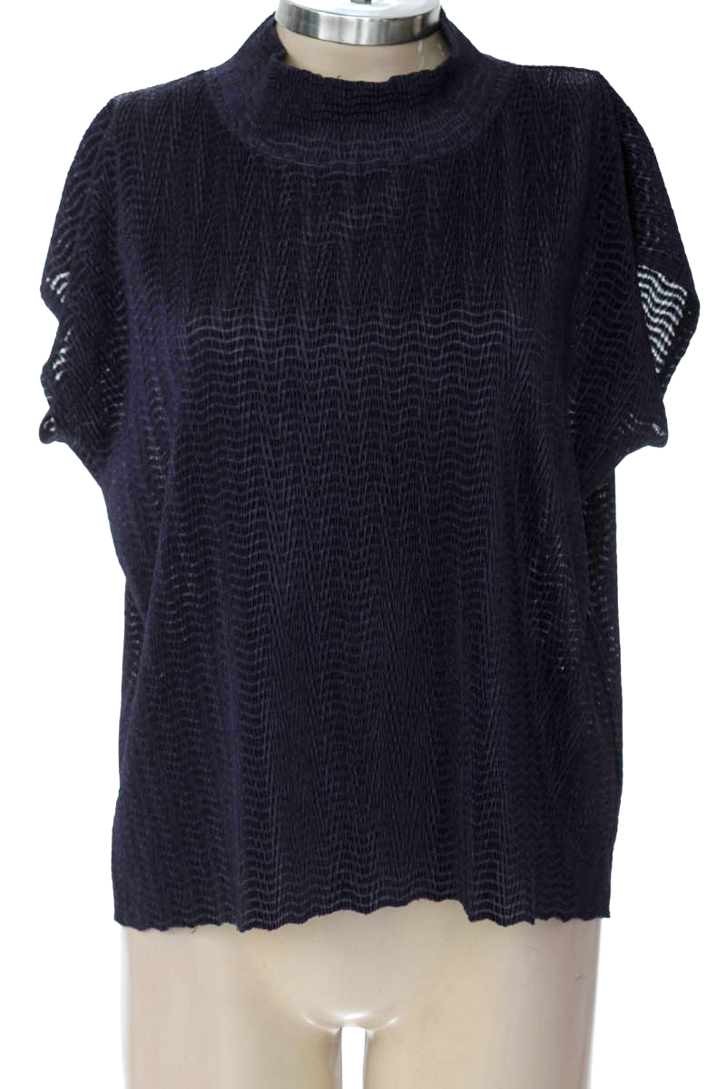 Top / Camiseta color Azul - Tanjay