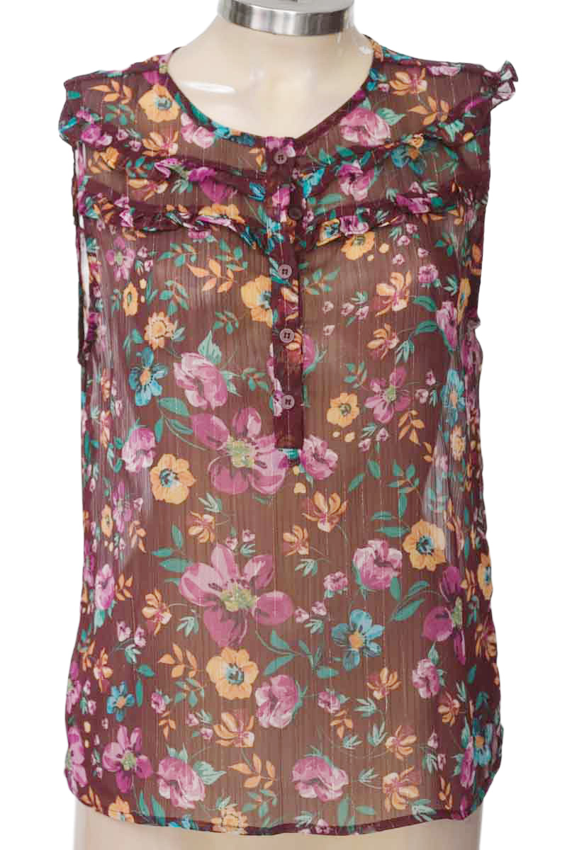 Top / Camiseta color Vinotinto - NAF NAF