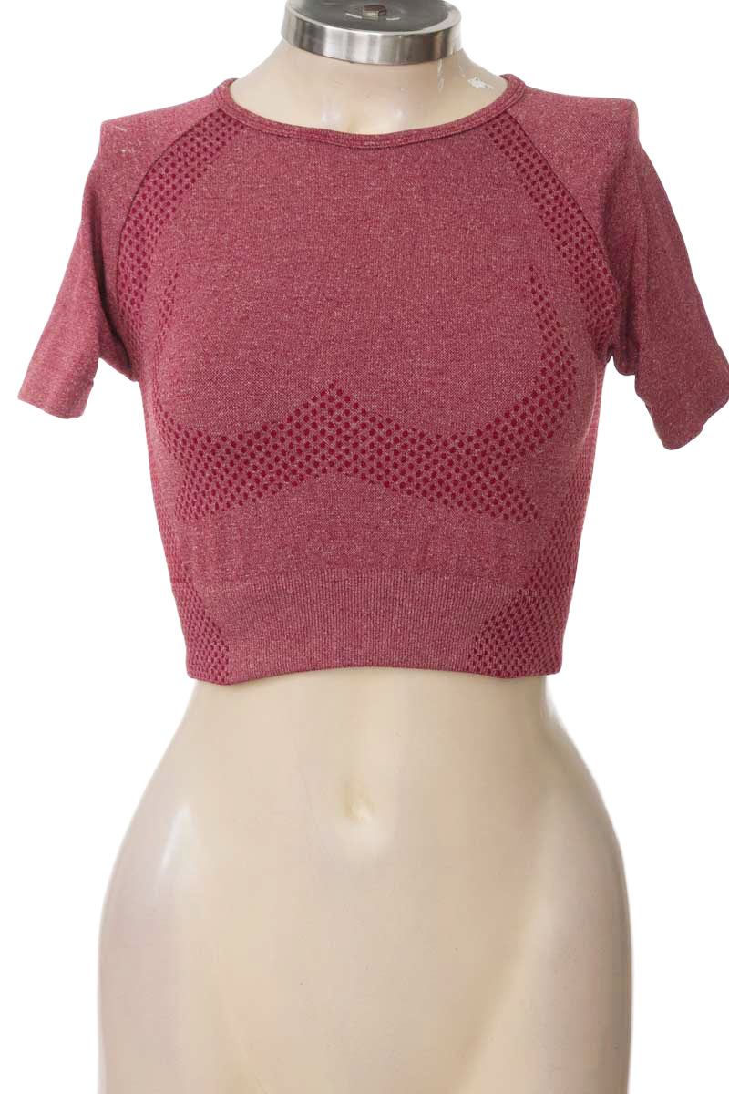 Ropa Deportiva / Salida de Baño color Vinotinto - Closeando