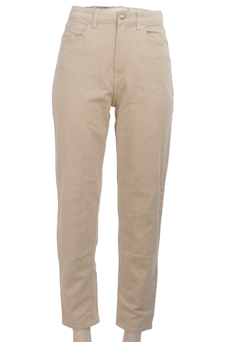 Pantalones color Beige - Divided by H&M
