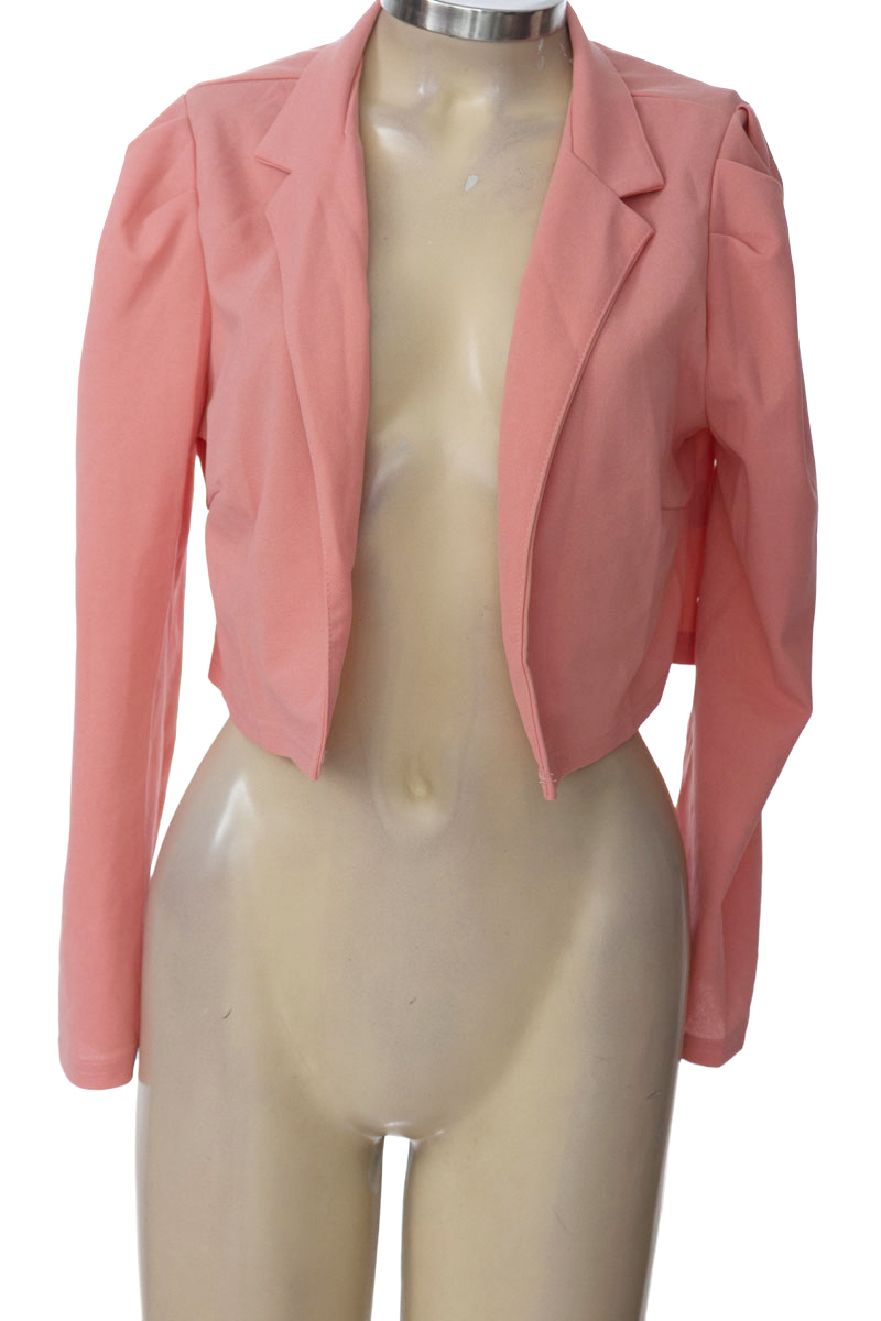 Chaqueta / Abrigo color Rosado - Closeando