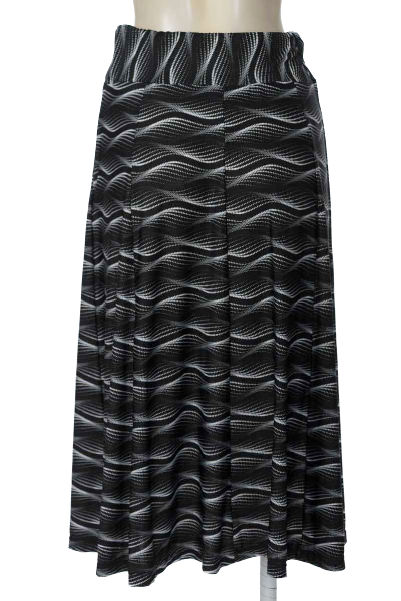 Falda color Negro - L&H