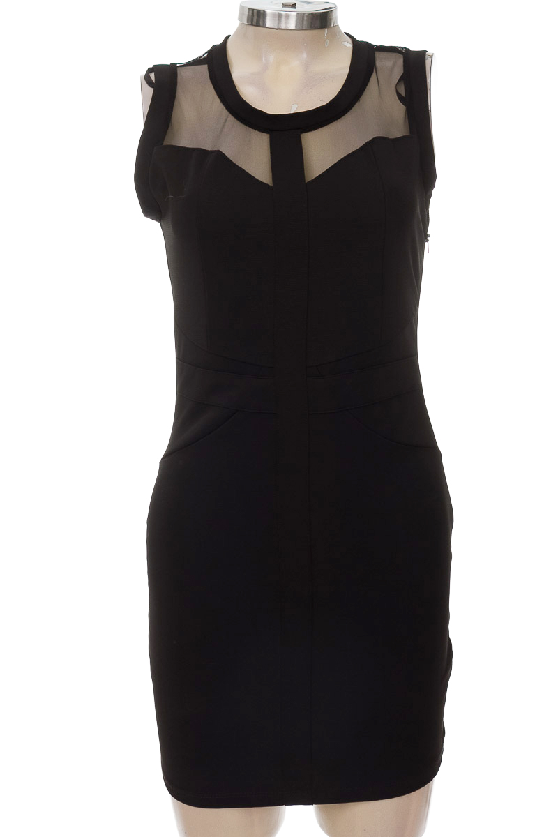 Vestido / Enterizo color Negro - Papaya