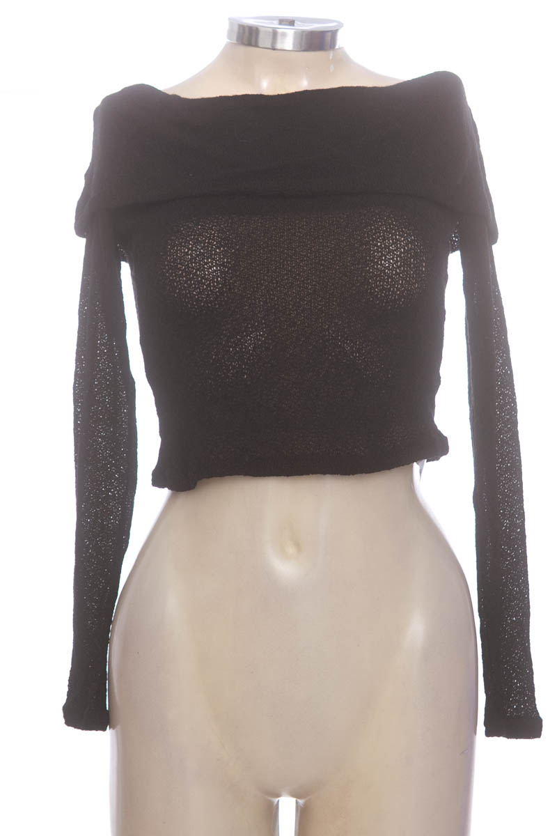 Top / Camiseta color Negro - Karibik