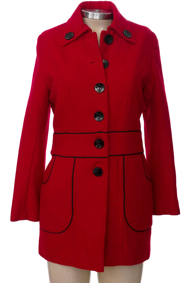 Chaqueta / Abrigo color Rojo - Closeando
