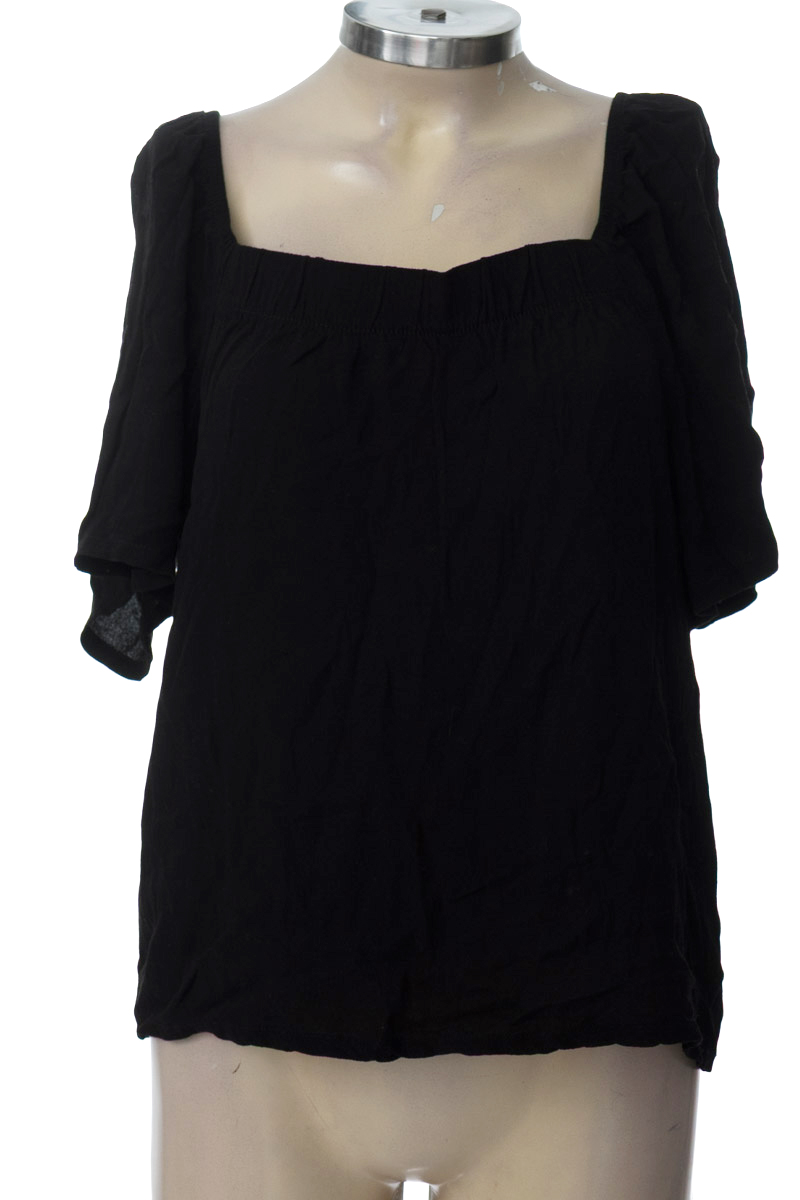 Blusa color Negro - University Club