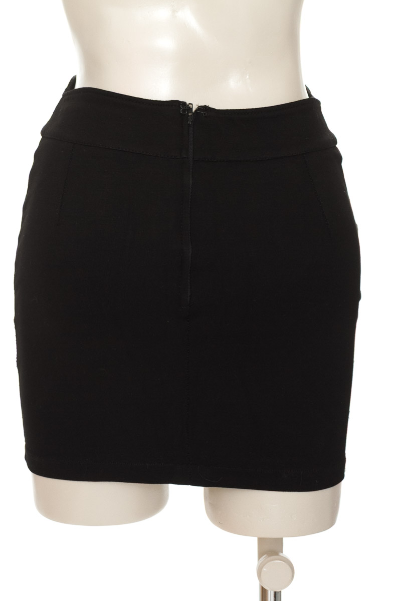 Falda color Negro - Dysmor