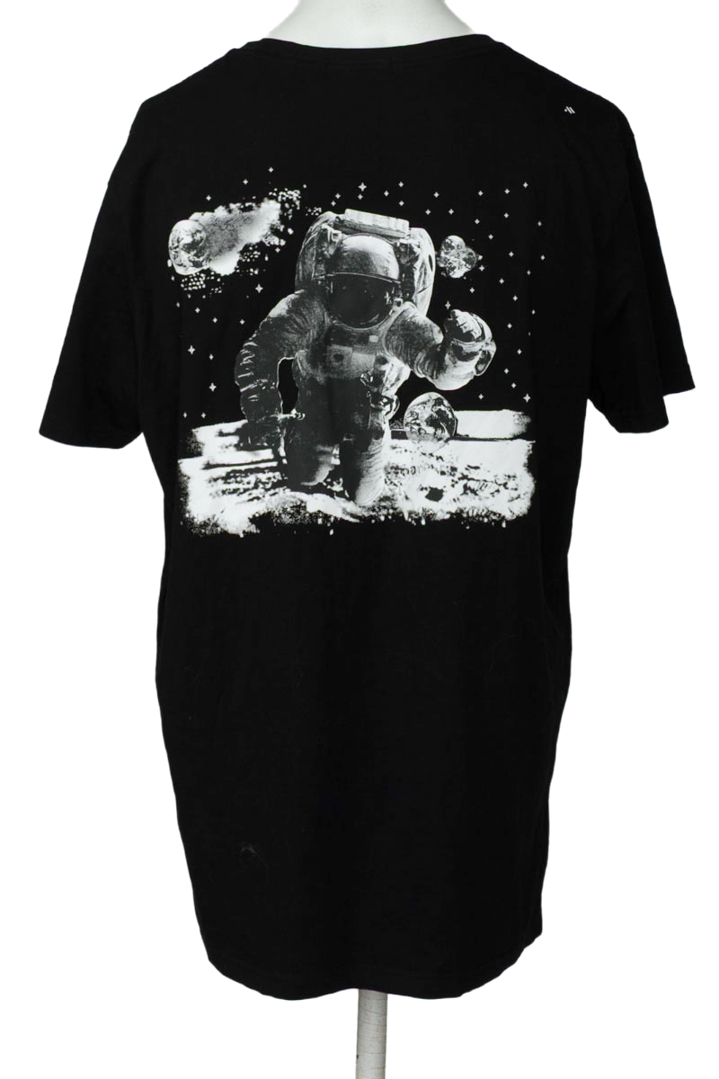 Camiseta color Negro - Monastery Couture