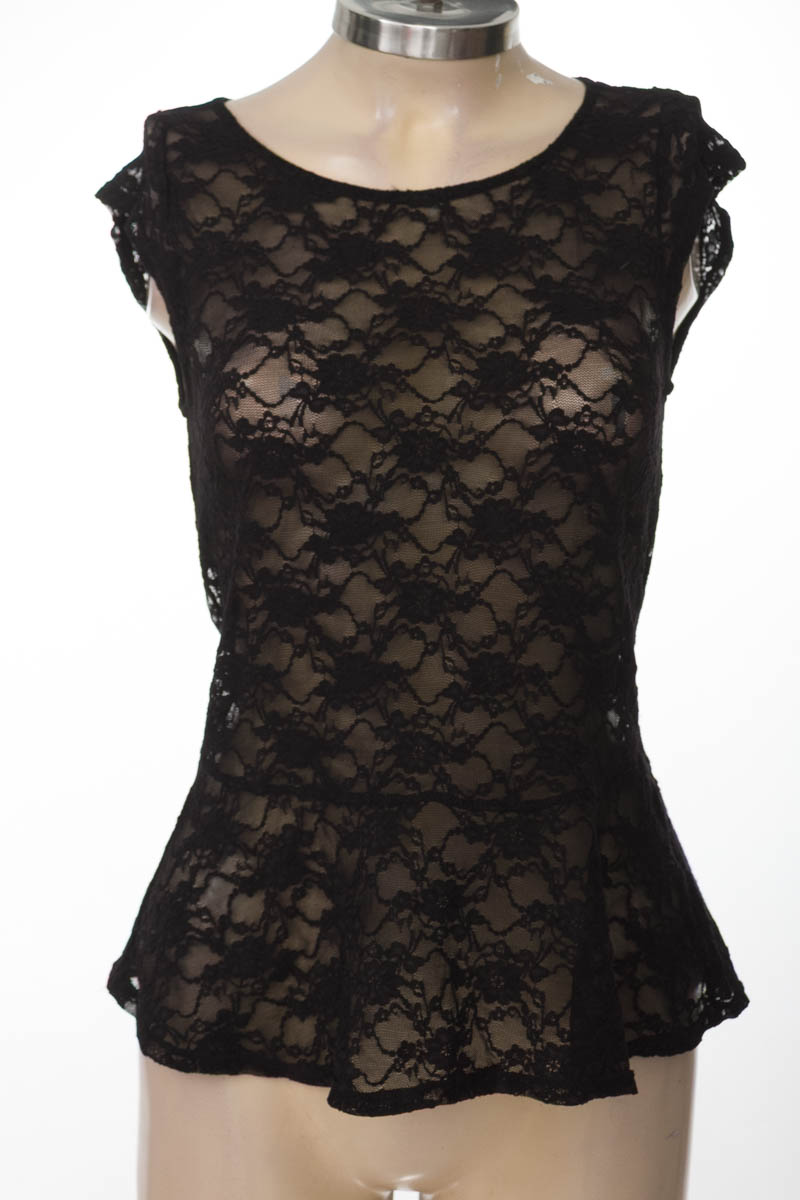 Top / Camiseta color Negro - Julio