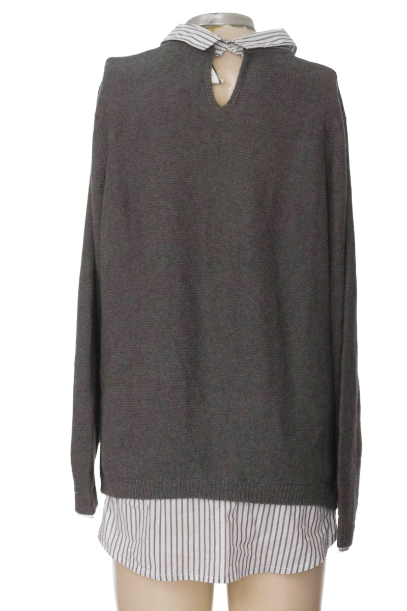 Sweater color Gris - Newboat