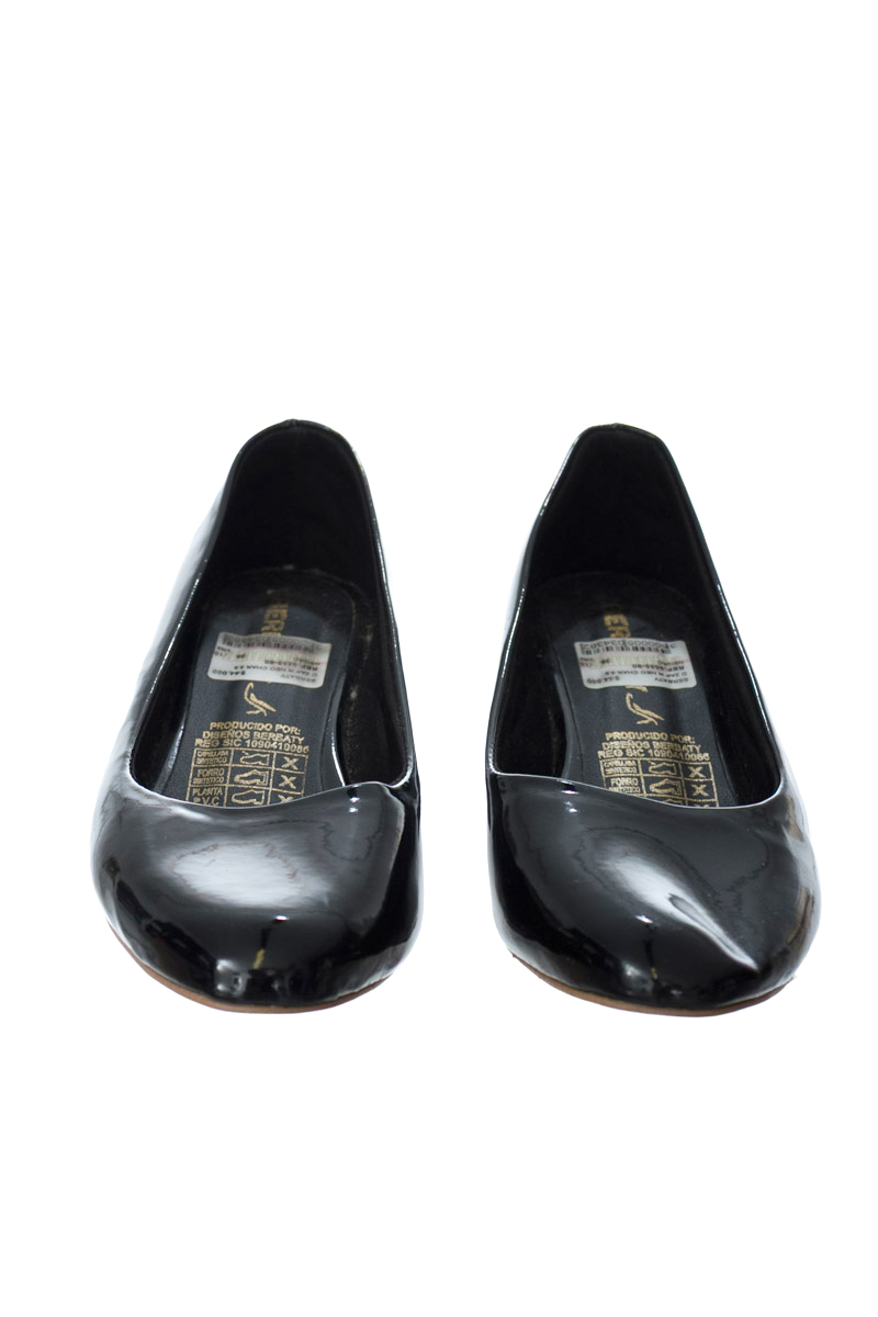 Zapatos color Negro - BERBATY