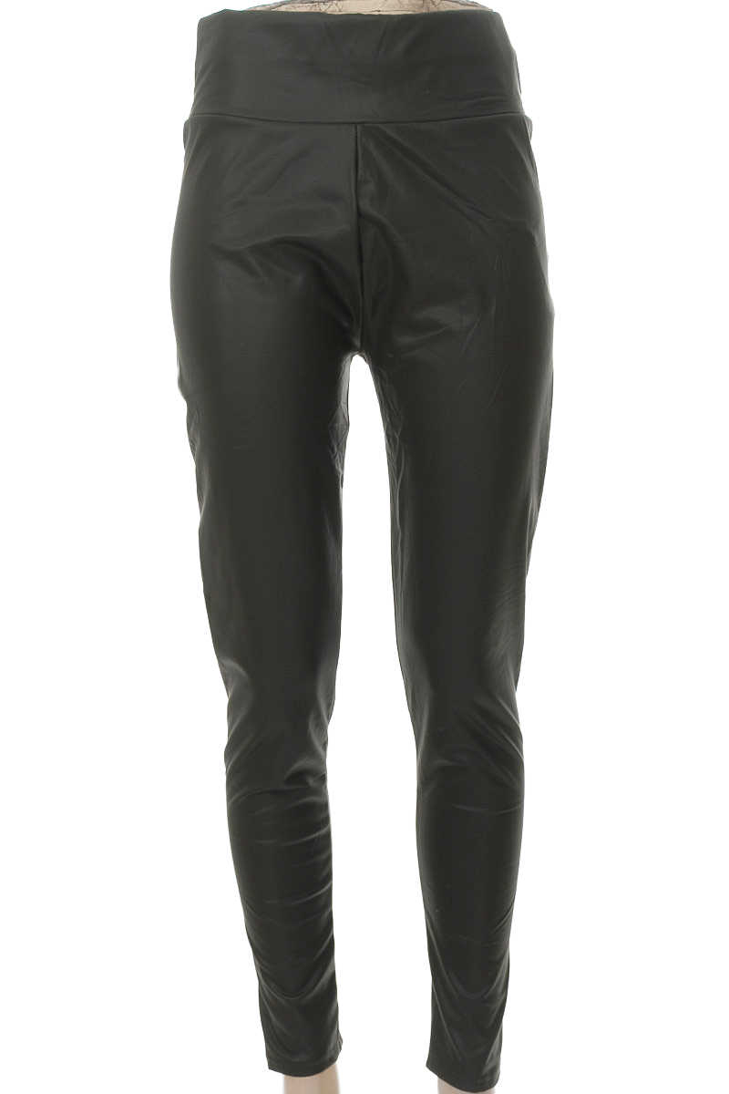 Pantalones color Verde - Closeando