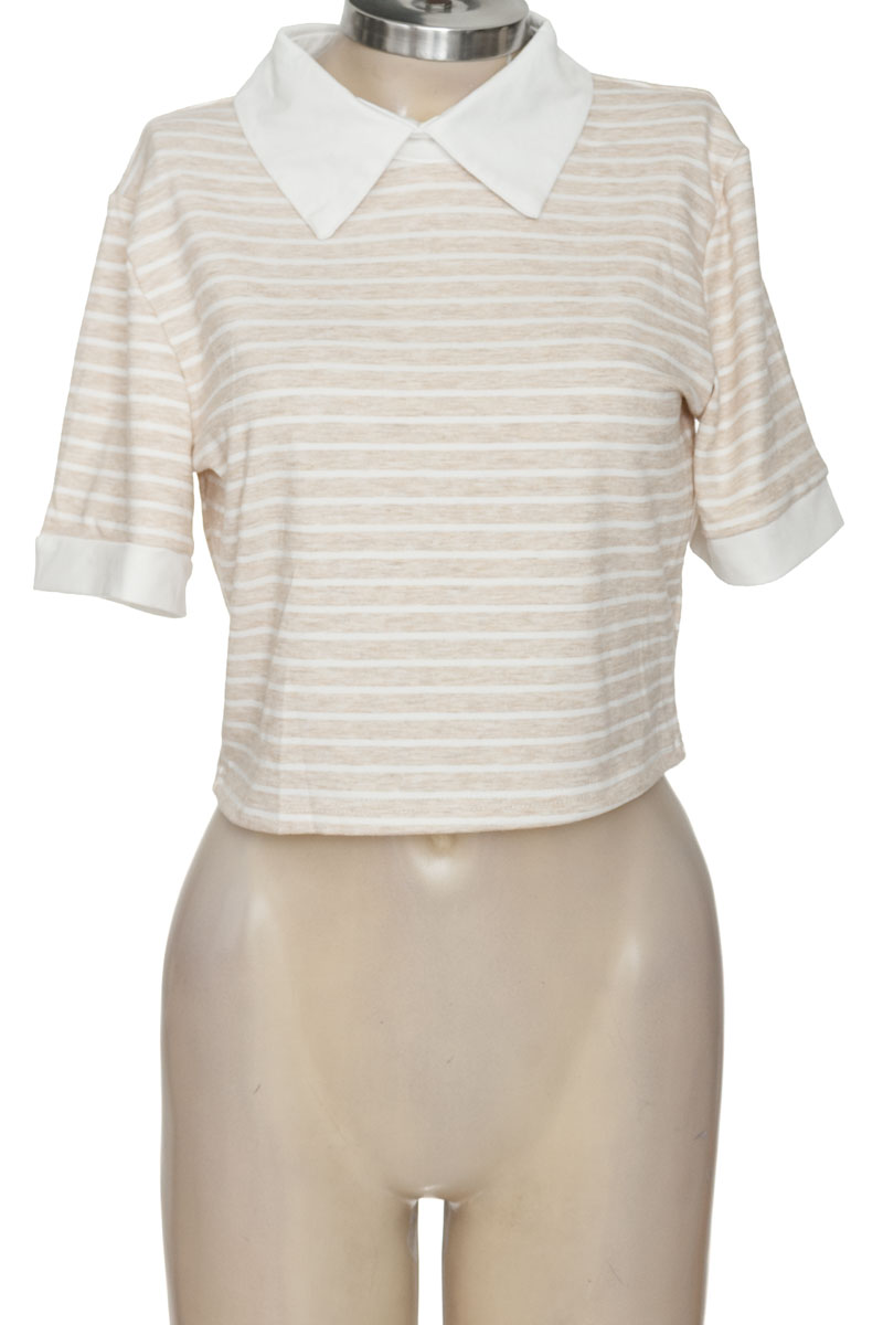 Top / Camiseta color Beige - Believe