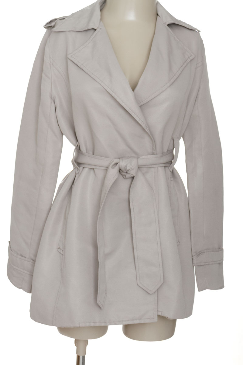 Chaqueta / Abrigo color Gris - FDS