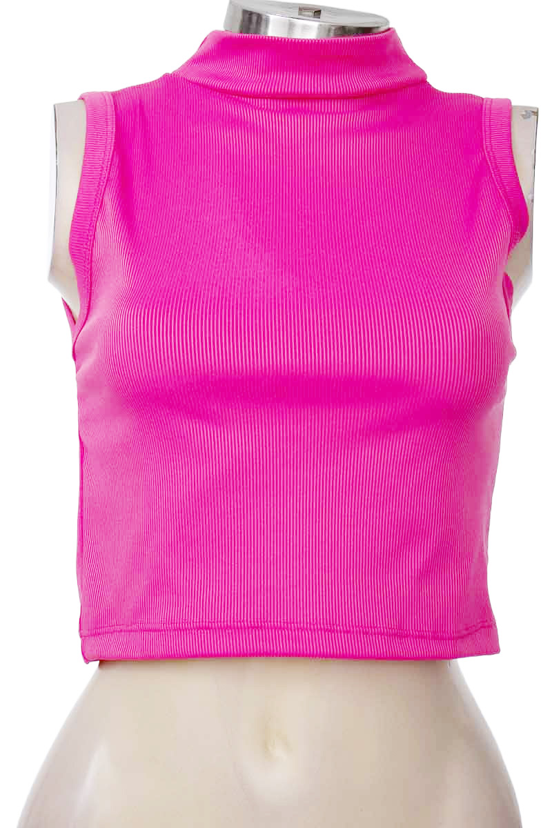 Top / Camiseta color Fucsia - Closeando