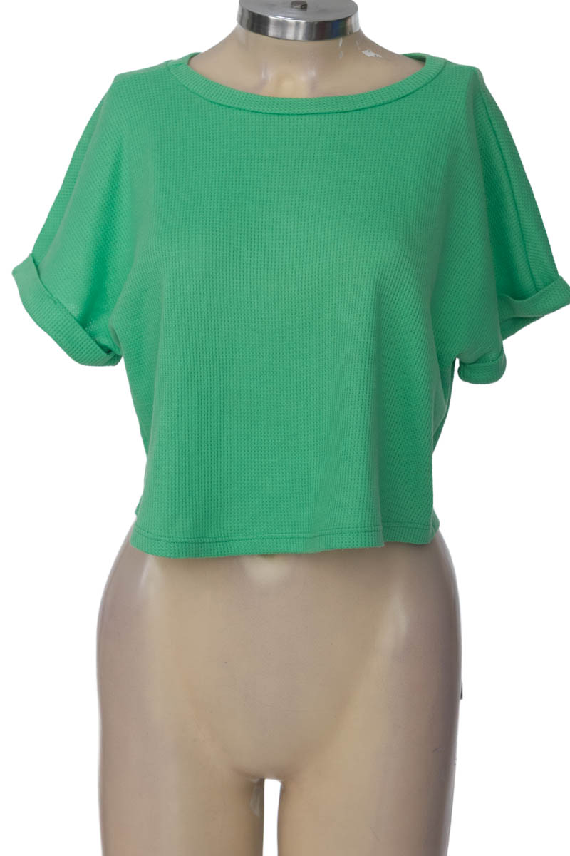 Top / Camiseta color Verde - Leonisa