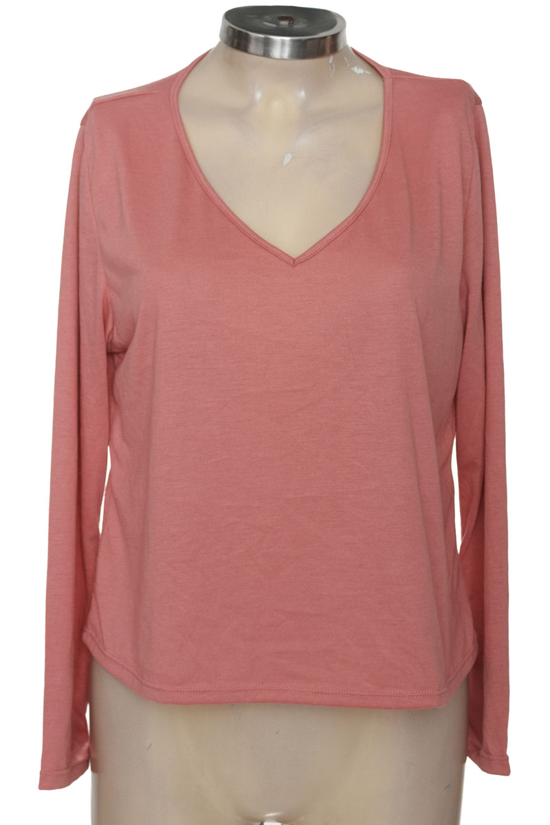 Top / Camiseta color Rosado - Azzorti