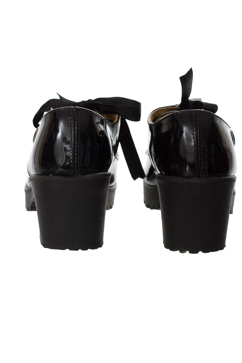 Zapatos color Negro - Closeando