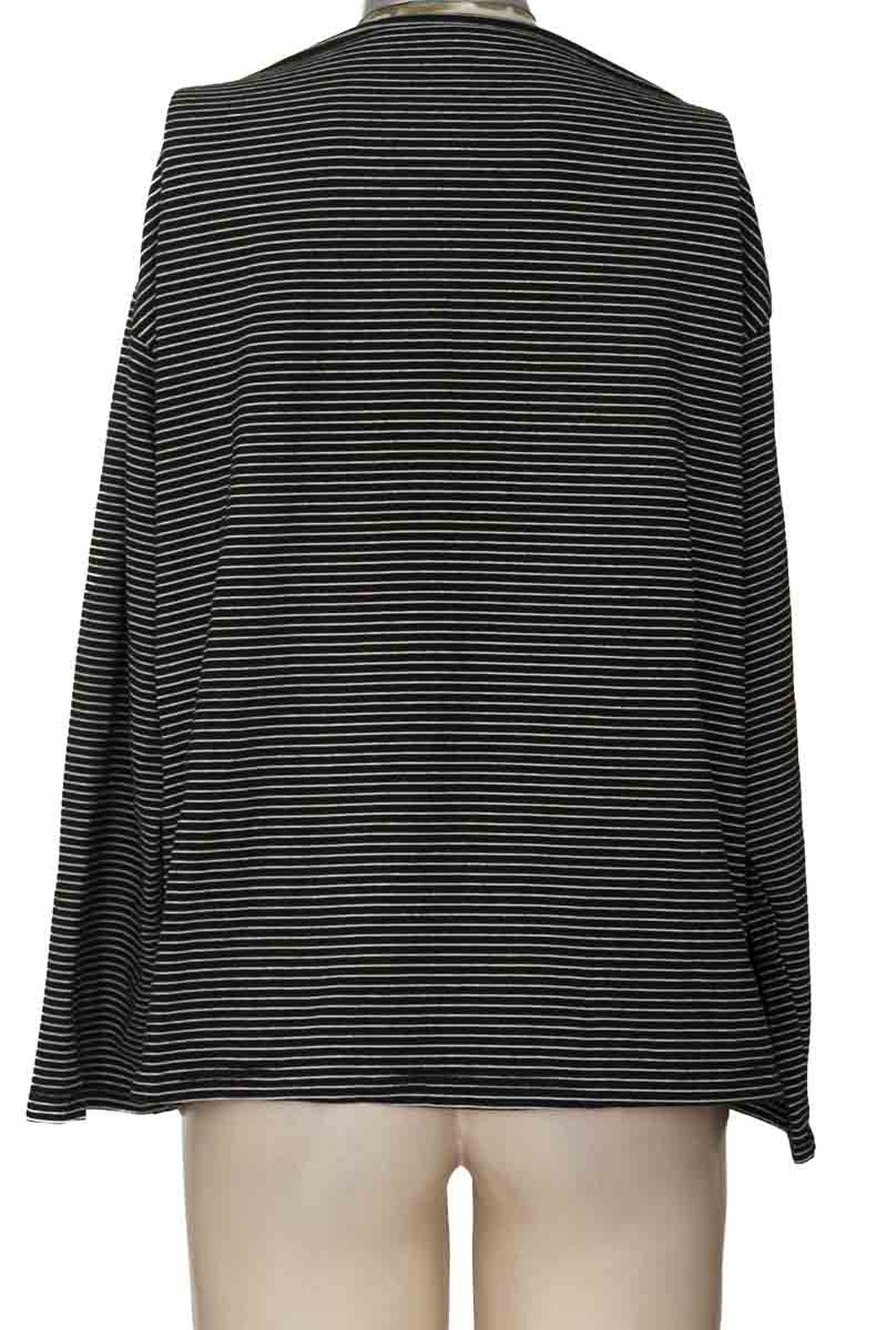 Sweater color Negro - Dazy