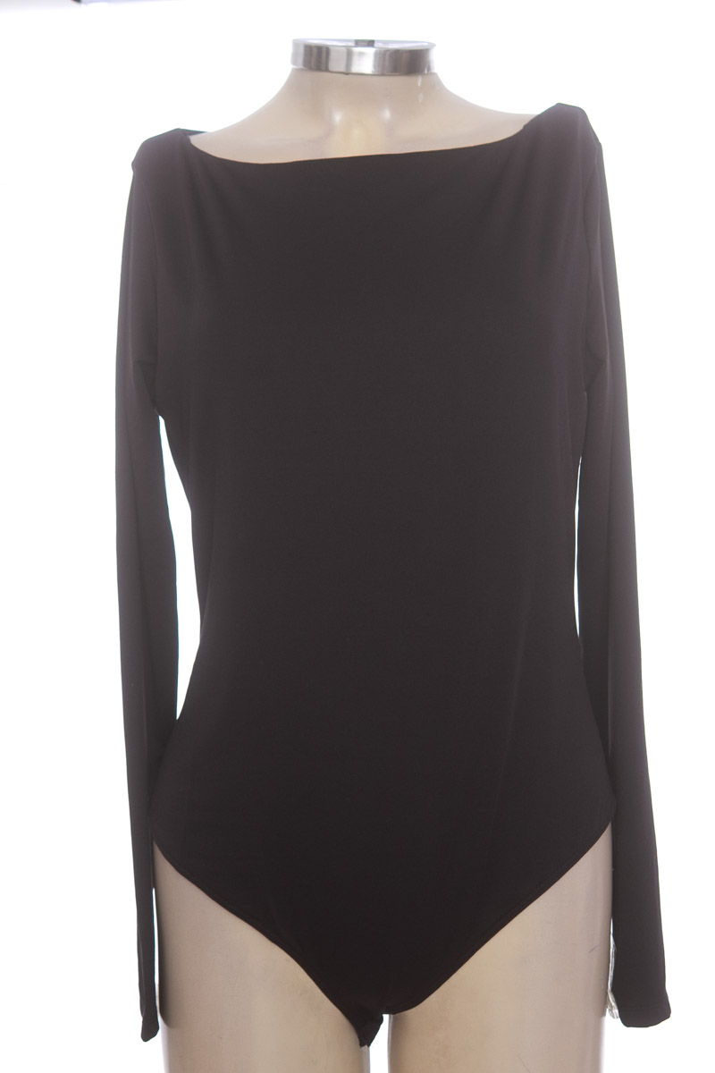 Top / Camiseta color Negro - H&M