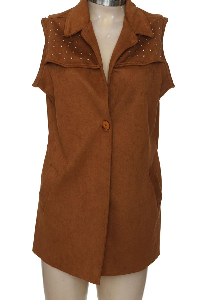 Chaqueta / Abrigo color Café - Closeando