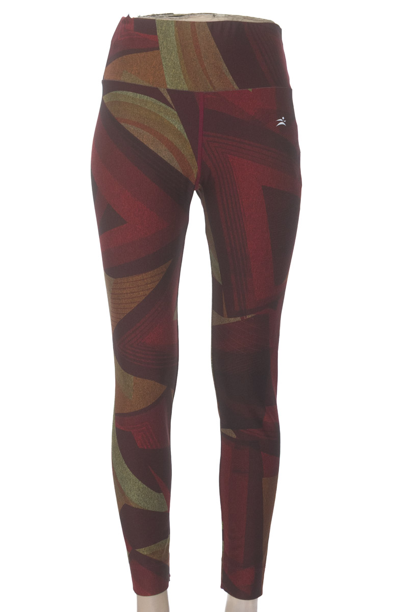 Ropa Deportiva / Salida de Baño color Vinotinto - St.Even