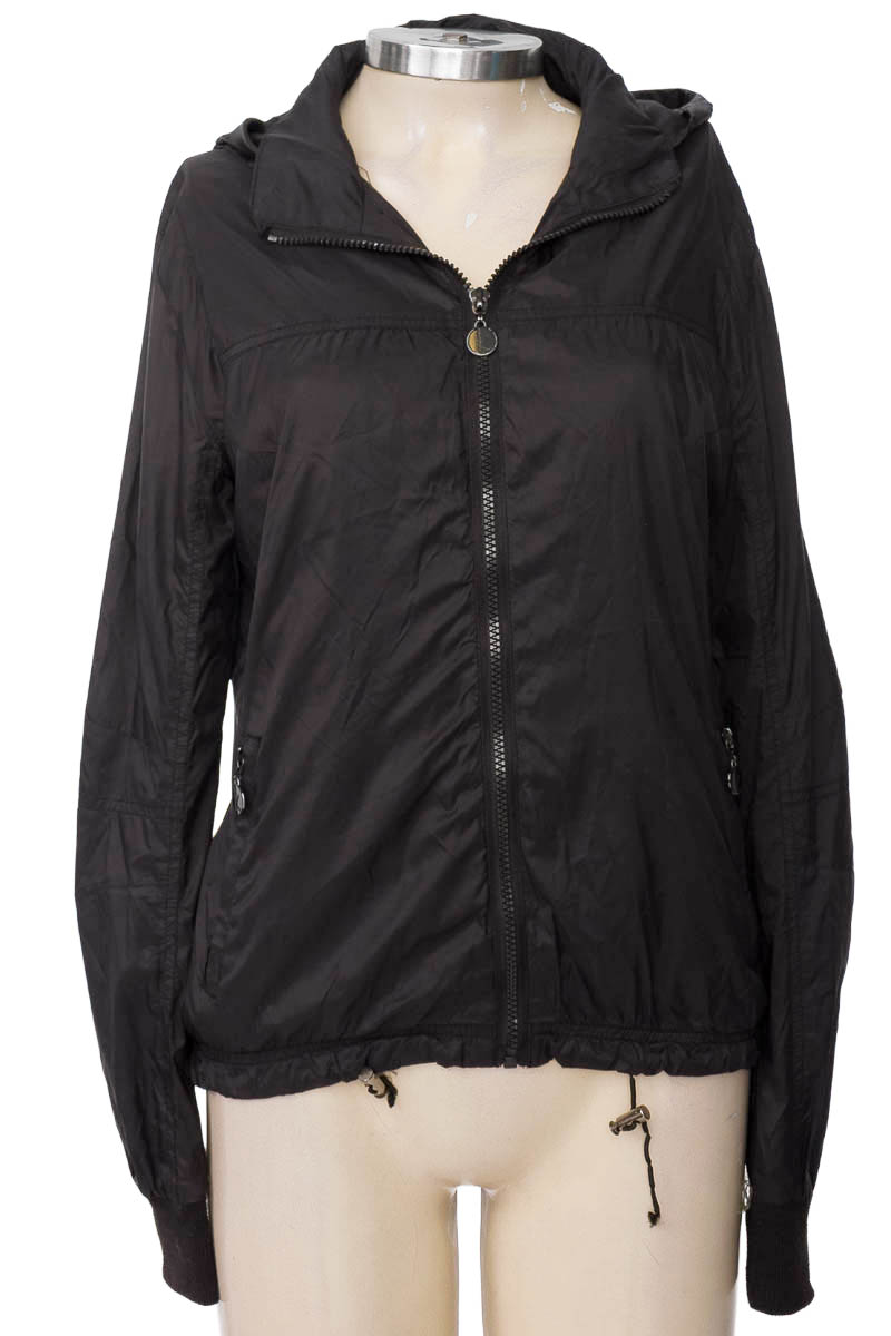 Chaqueta / Abrigo color Negro - Zuiki