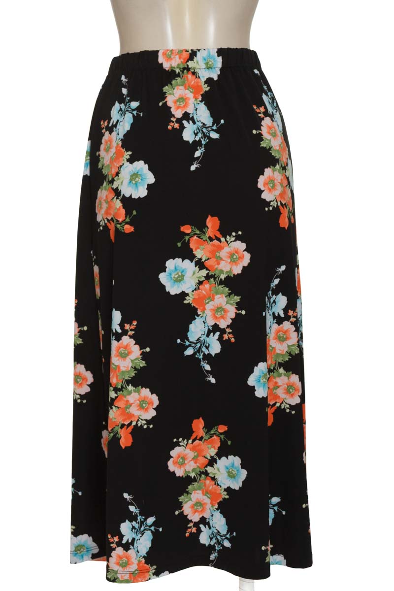 Falda color Negro - Closeando