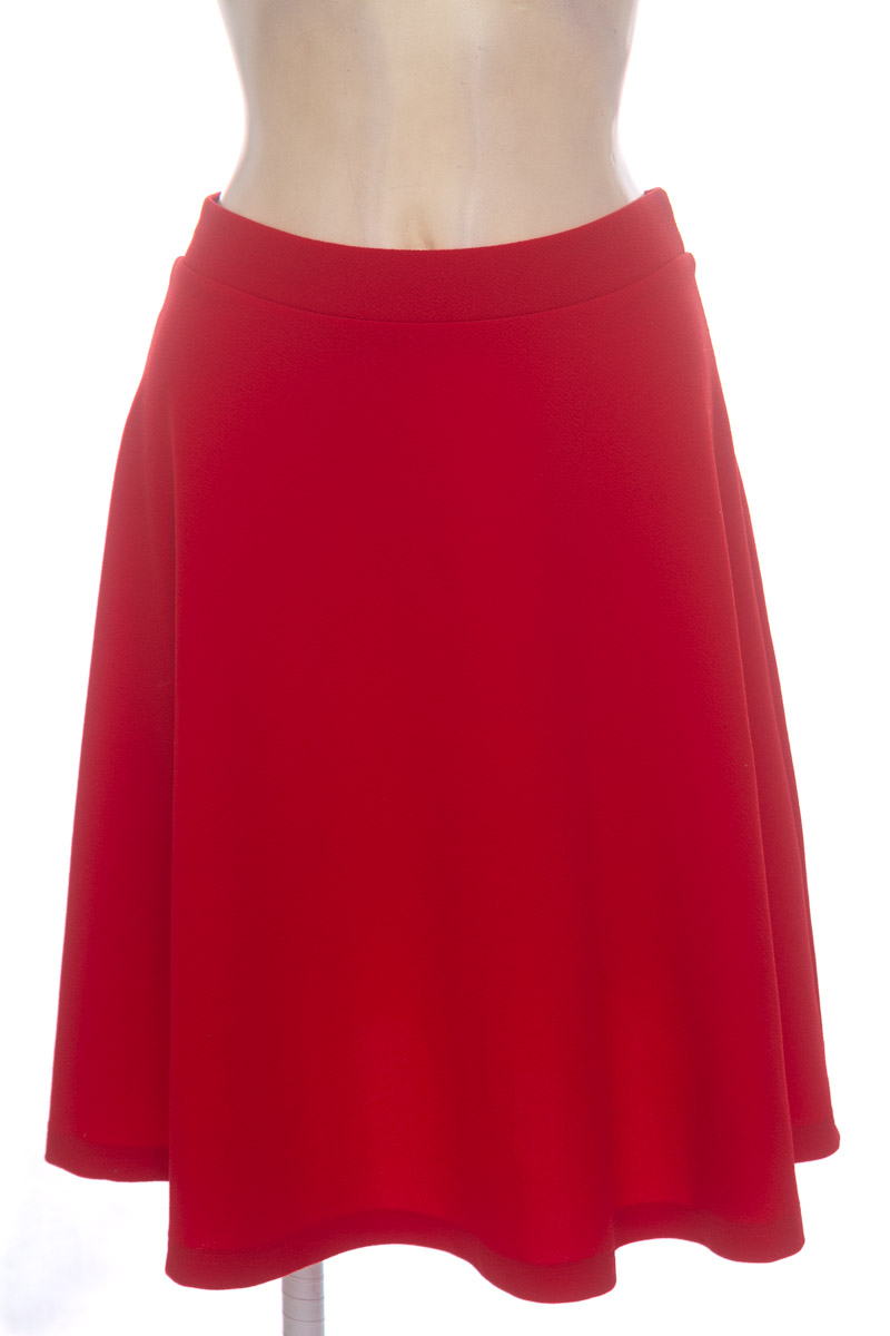 Falda color Rojo - Moa