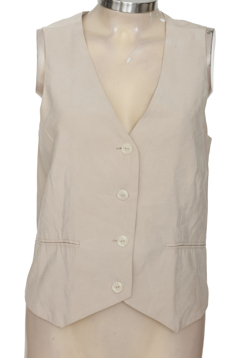 Chaqueta / Abrigo color Beige - Chevignon