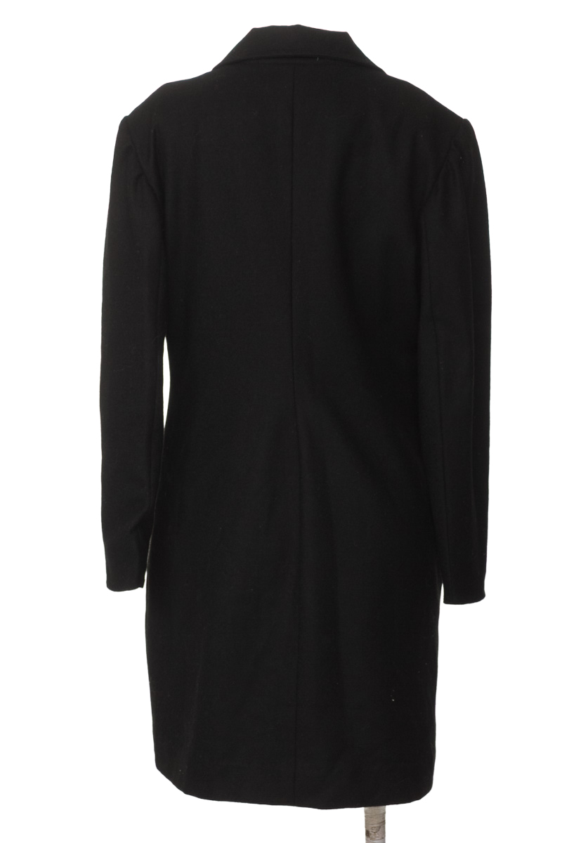 Chaqueta / Abrigo color Negro - Closeando