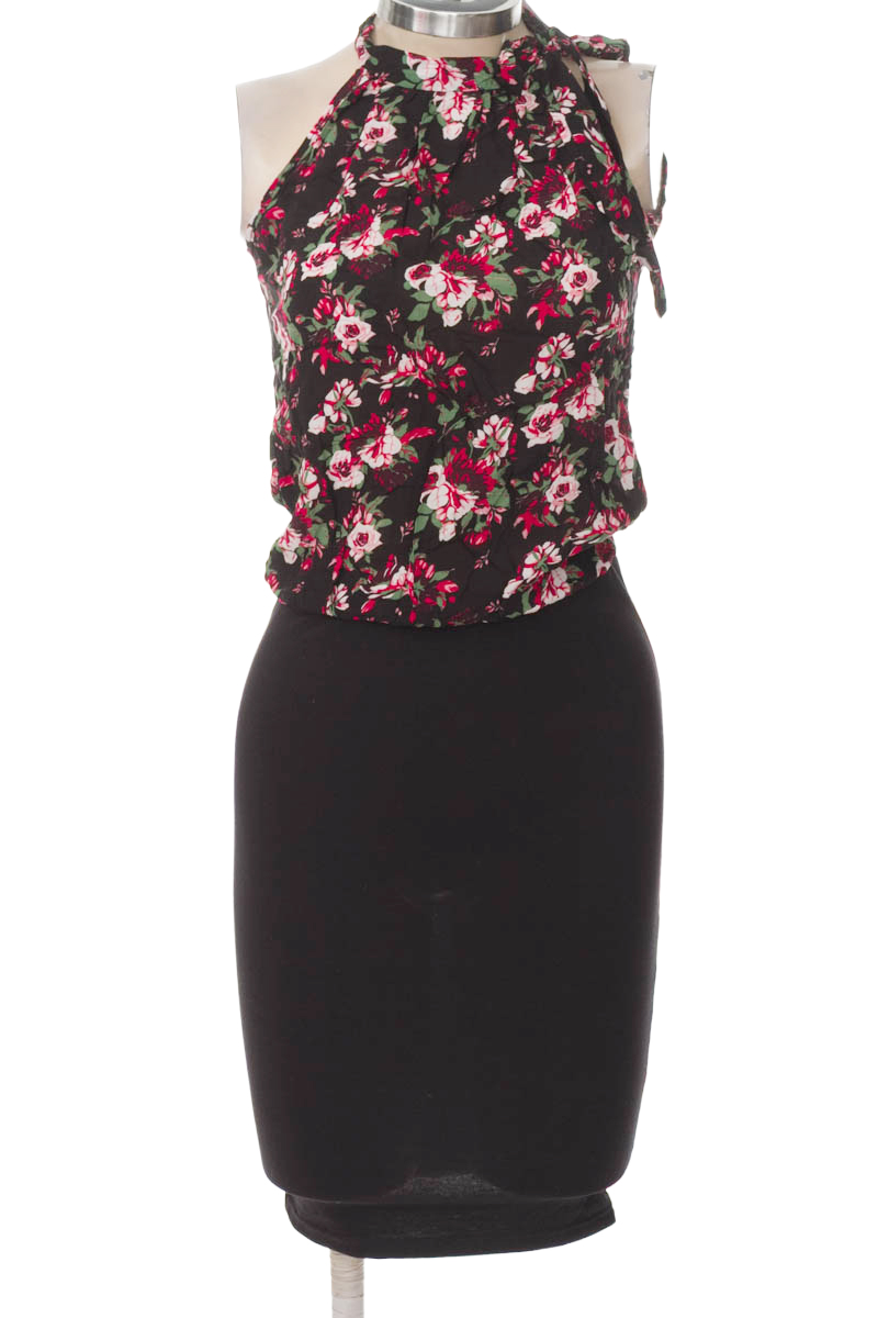 Vestido / Enterizo color Negro - Carmel