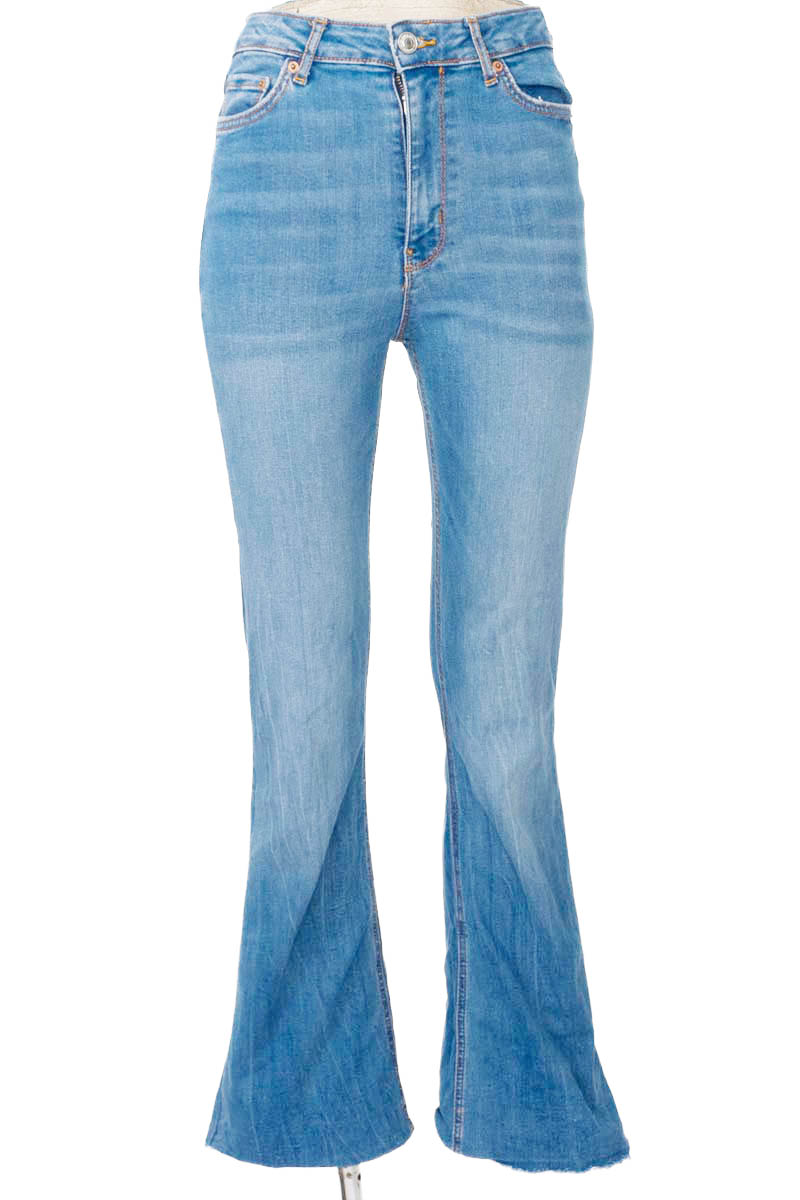 Pantalones color Azul - Zara