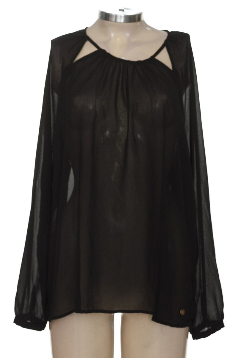 Blusa color Negro - APOLOGY