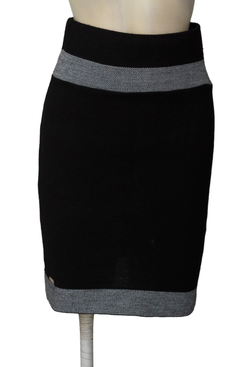 Falda color Negro - SFILER