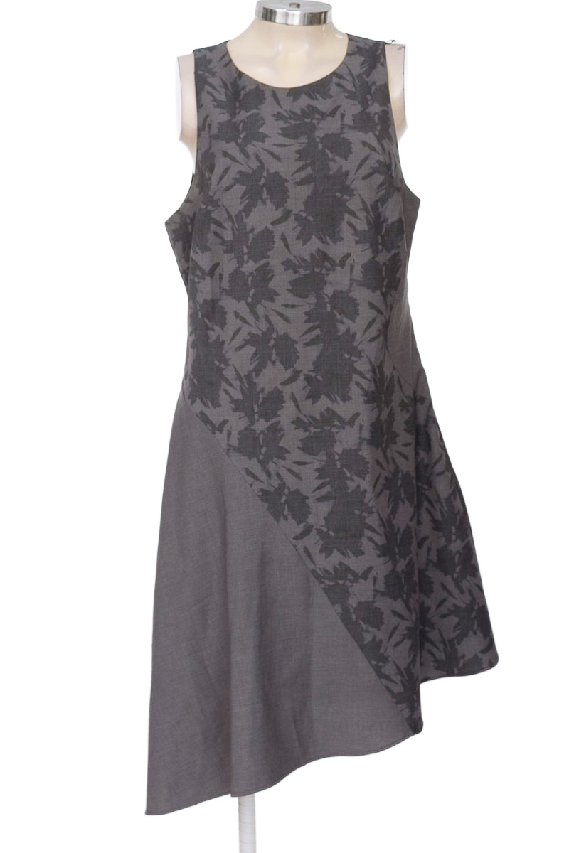 Vestido / Enterizo color Gris - Banana Republic