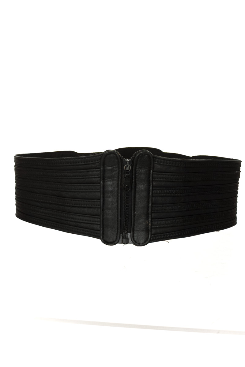 Accesorios color Negro - Aridza Bross