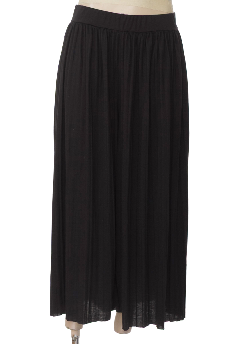 Pantalones color Negro - Pacifika