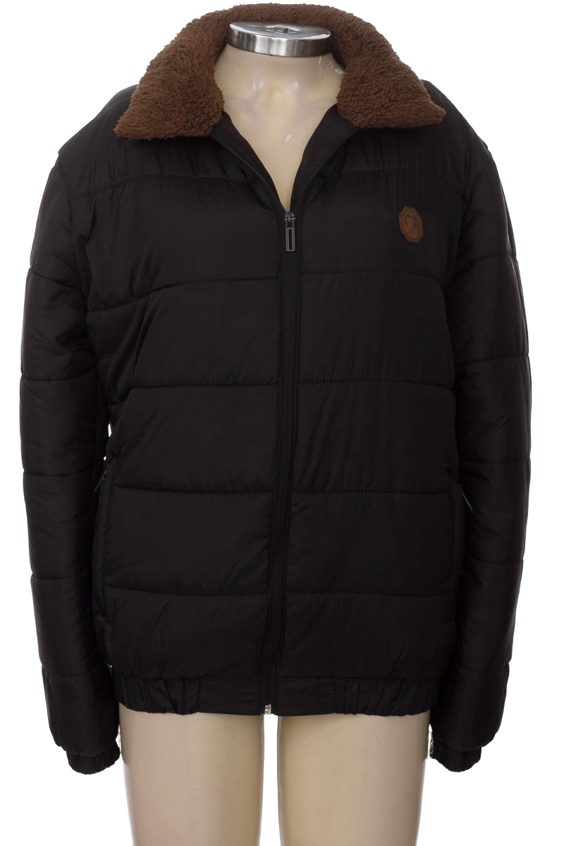 Chaqueta / Abrigo color Negro - Closeando