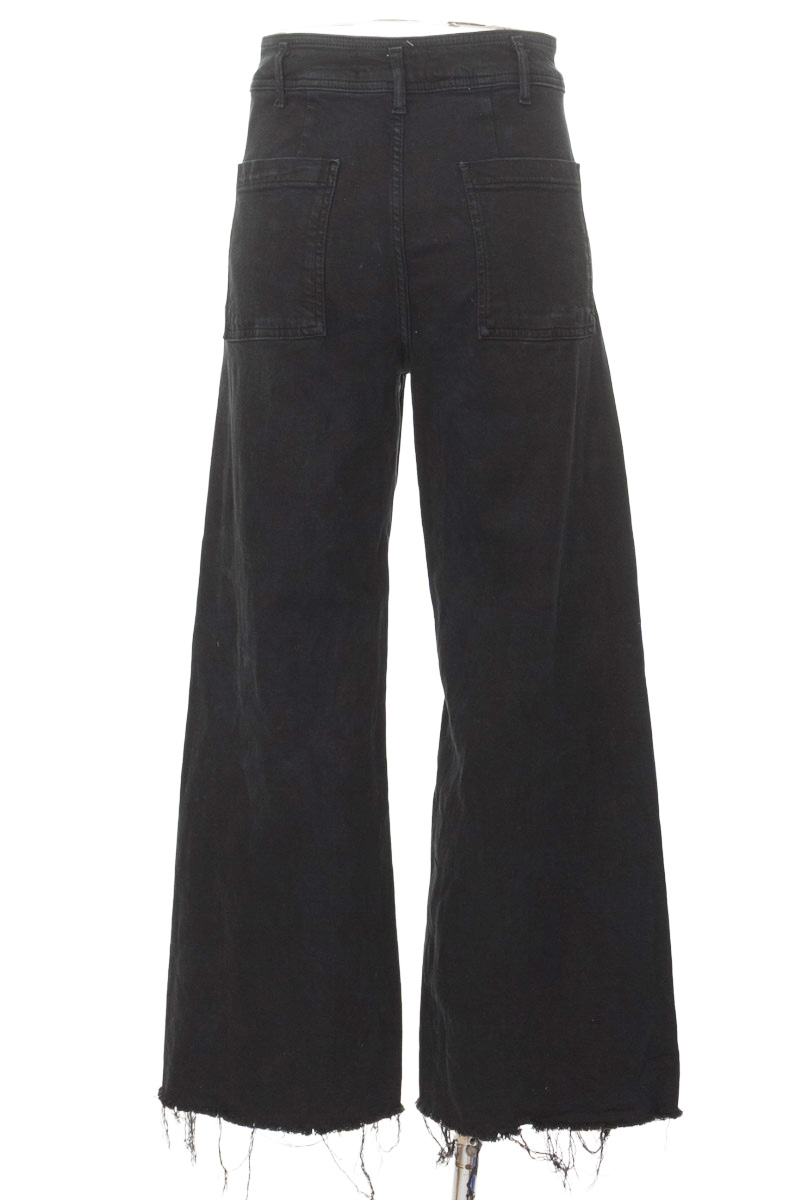 Pantalones color Negro - Zara