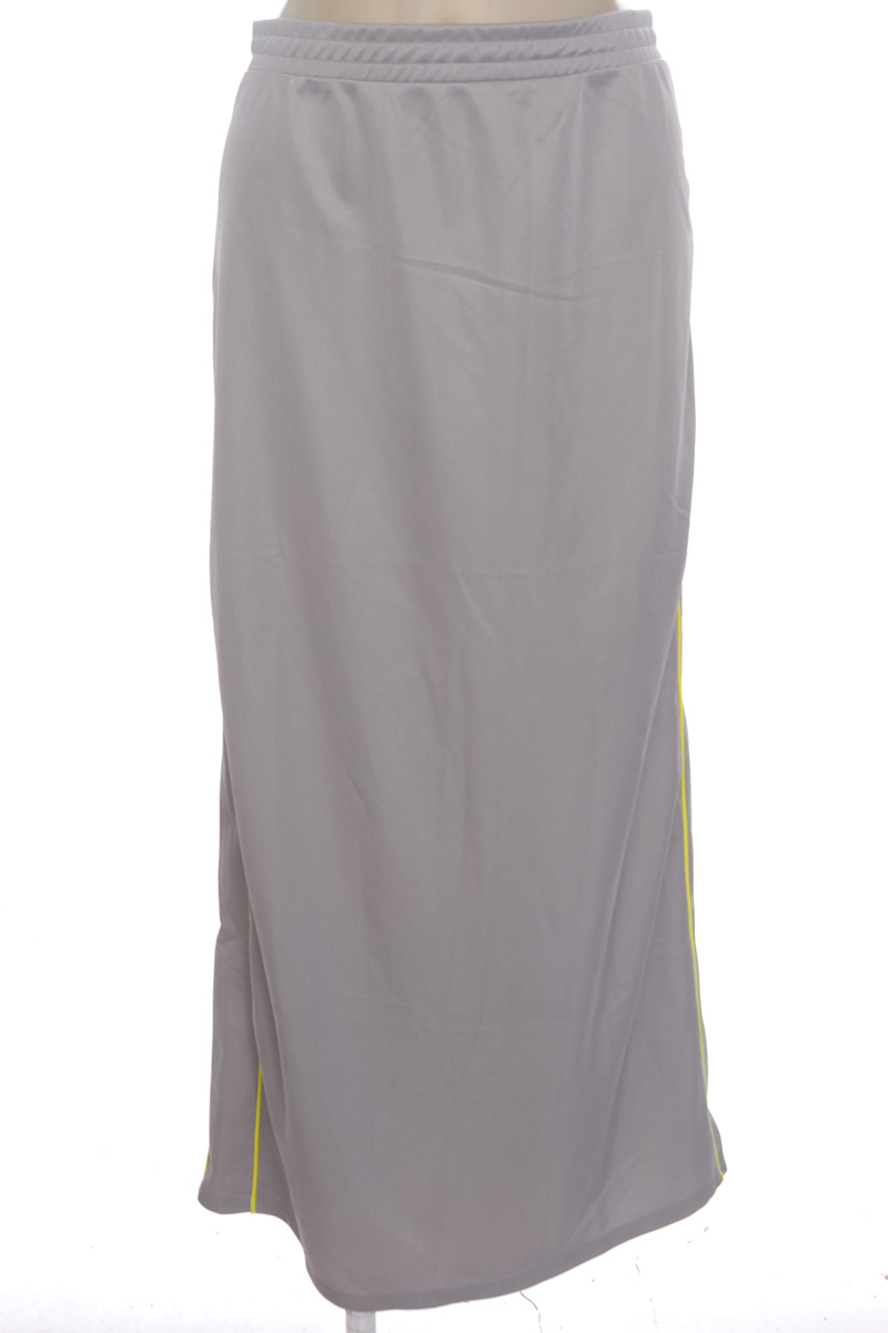 Falda color Gris - Divided by H&M