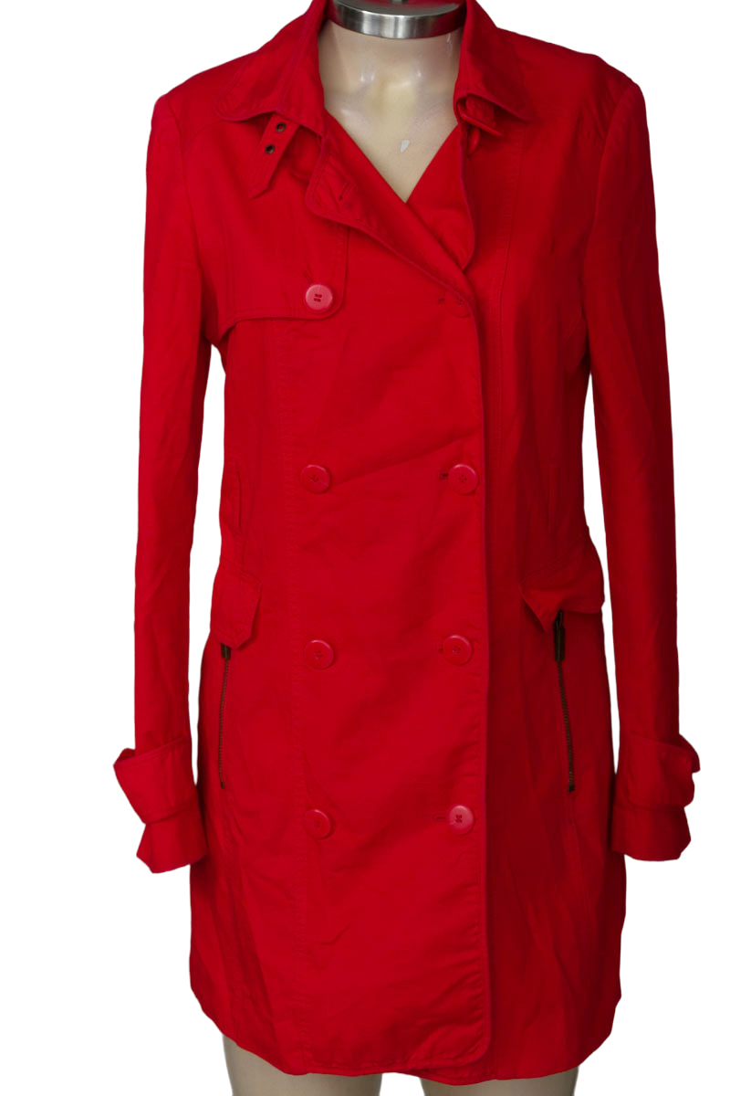 Chaqueta / Abrigo color Rojo - Studio F