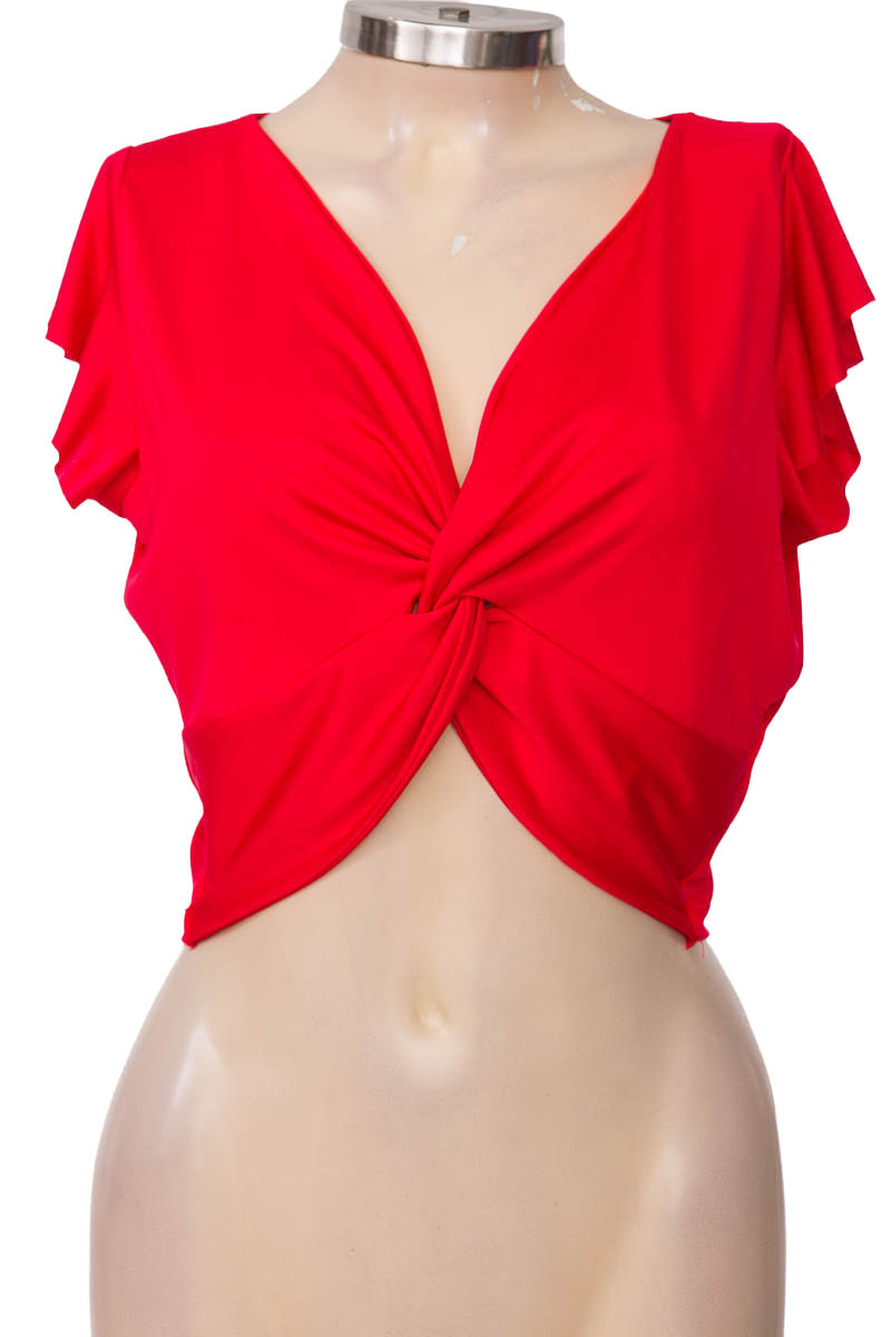 Top / Camiseta color Rojo - Ticket