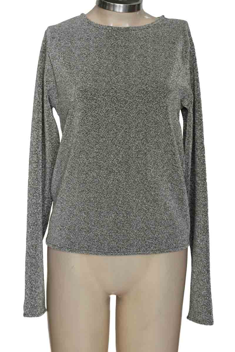 Top / Camiseta color Plateado - Tennis