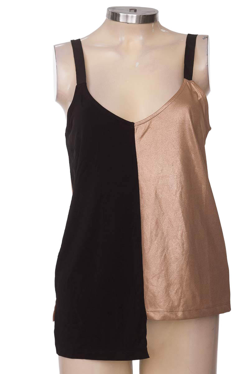 Top / Camiseta color Negro - Topshop