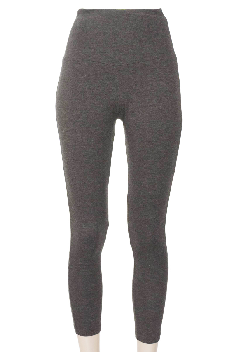 Pantalones color Gris - Mossimo