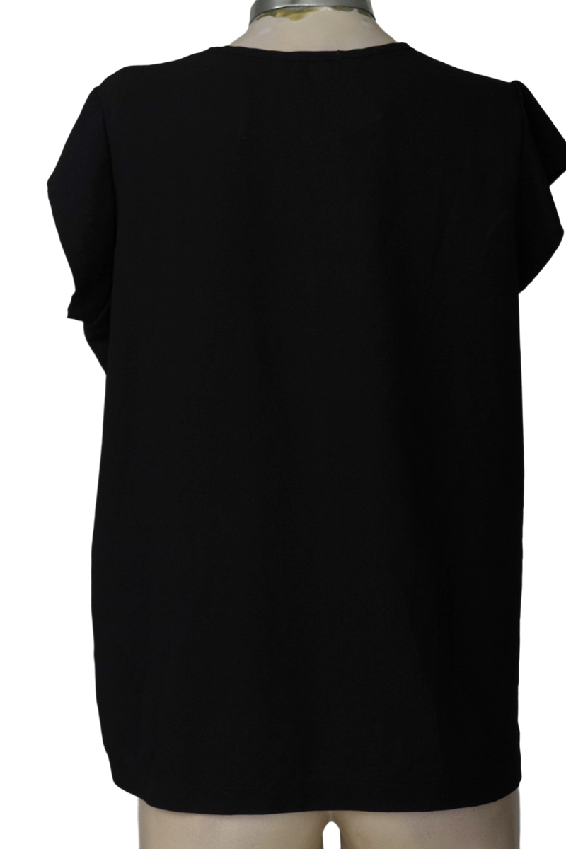 Top / Camiseta color Negro - Seven Seven