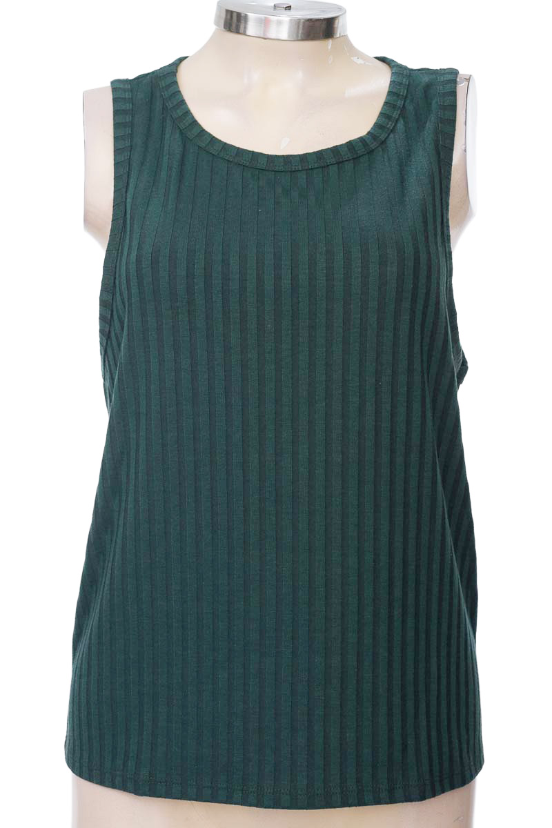 Top / Camiseta color Verde - Valkyria